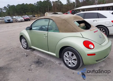 2008 Volkswagen New Beetle S z USA, uszkodzony, nr VIN 3VWPF31YX8M411933
